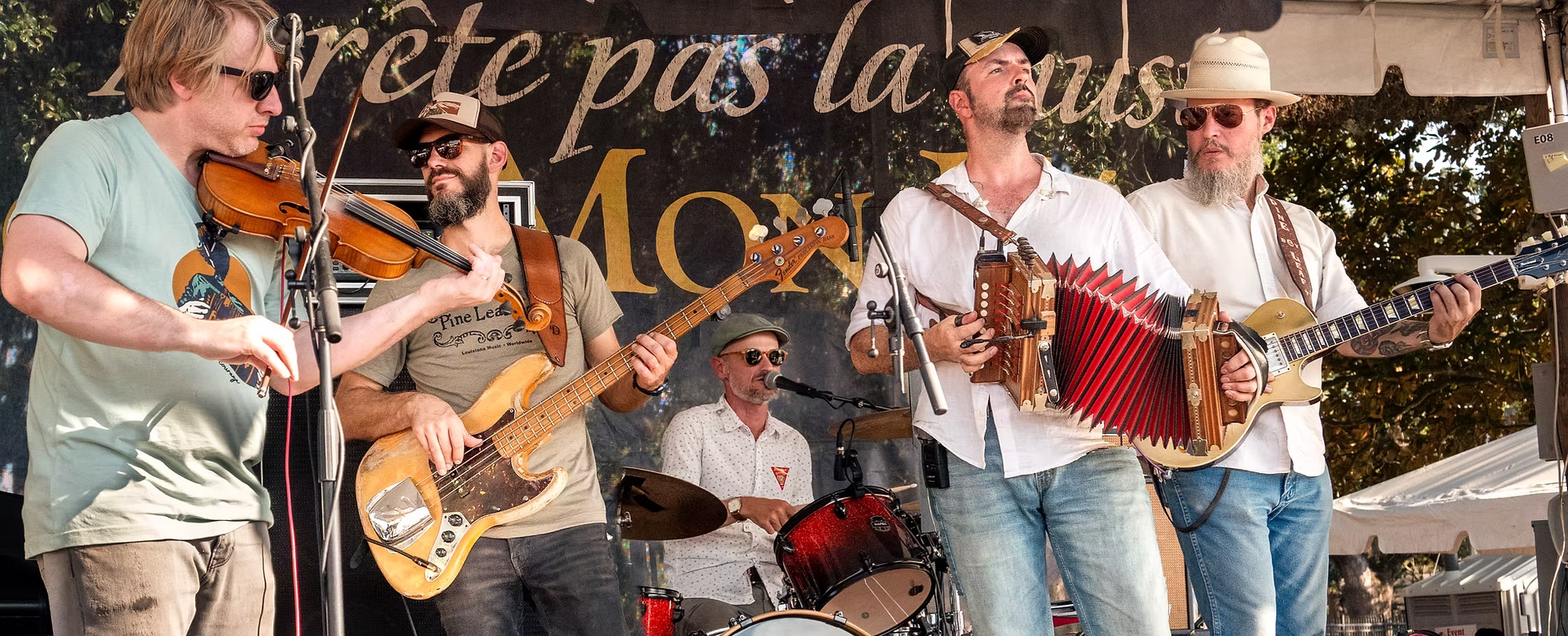 Pine Leaf Boys performing live